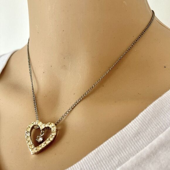 Vintage Necklace Rhinestone Heart Pendant Cable Chain Box Clasp Closure - Picture 2 of 15